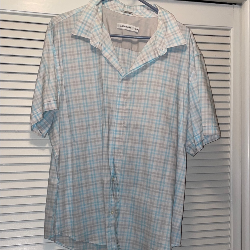 Calvin Klein Men's Light Blue Checkered Shirt, XXL